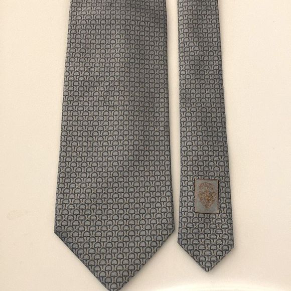 Gucci Blue Pattered Silk Tie. - Picture 1 of 6